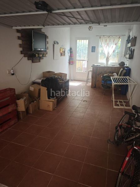 Foto 3fe376f3-652b-4c87-9b19-24c56a5cbc83. Casa amb aparcament a Carcaboso