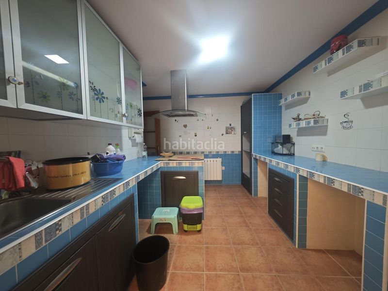 Foto 474e0050-87b1-434b-ab35-c4456cc63618. Casa amb aparcament a Carcaboso