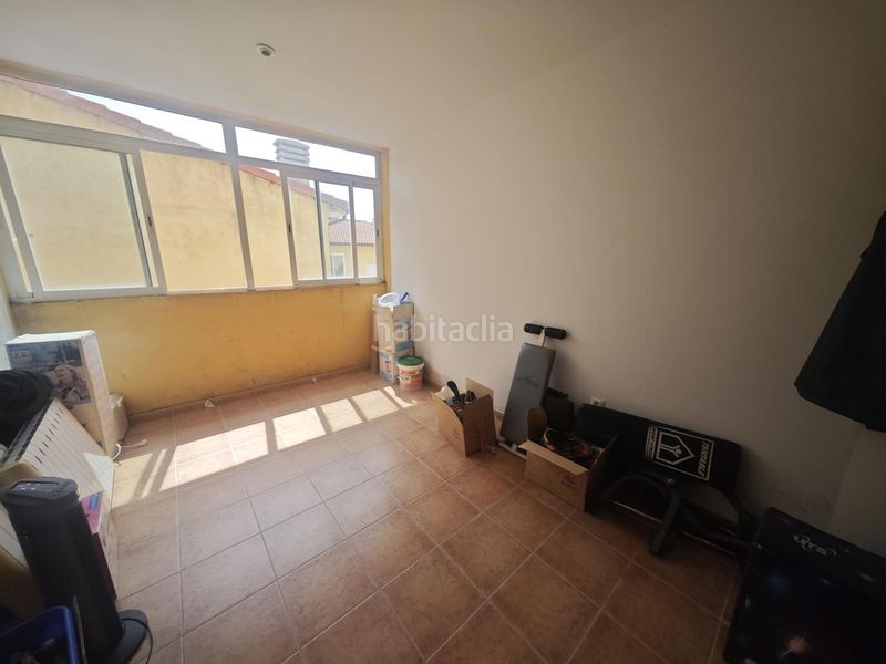 Foto fa94a064-f6cb-4db6-94f0-e3365373e00c. Casa amb aparcament a Carcaboso