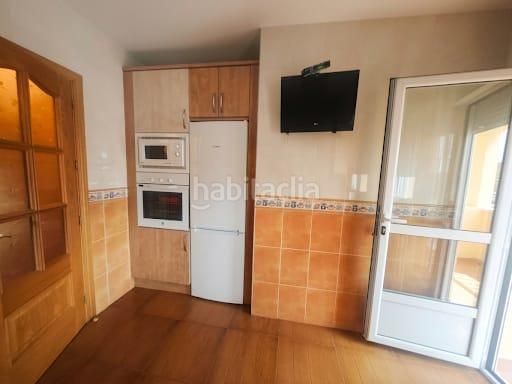 Foto 1af90a20-7fd3-4138-a3e7-94bd447e5440. Casa amb aparcament a Valdeobispo