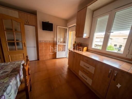Foto bc9c5ee4-0ad2-46db-85d4-1fc3da205f4d. Casa amb aparcament a Valdeobispo