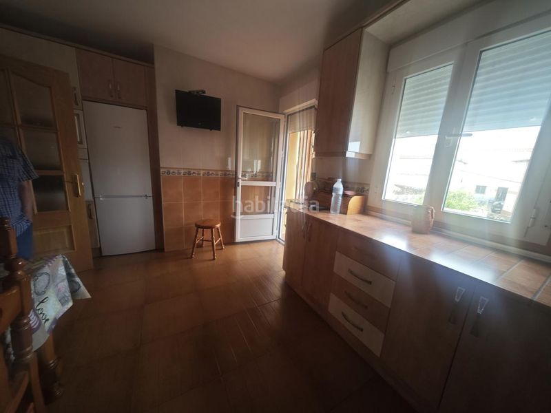 Foto c4c9378c-2fa7-4e67-8630-9a001dc5ece1. Casa amb aparcament a Valdeobispo