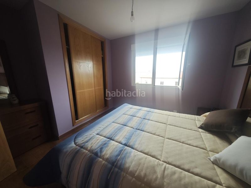 Foto c6af7a00-6dfc-477a-9713-71e4fc41bbac. Casa amb aparcament a Valdeobispo