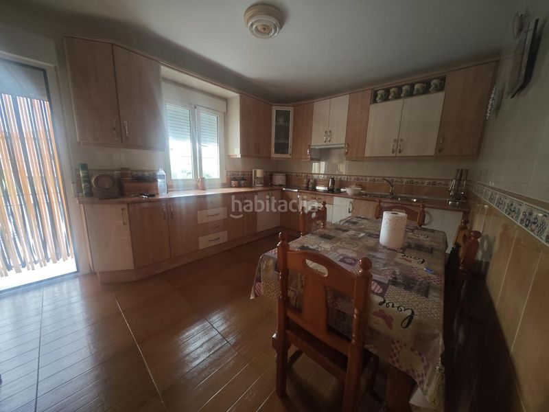 Foto d4fce905-e003-4f88-aa42-1db9a5f2bba5. Casa amb aparcament a Valdeobispo