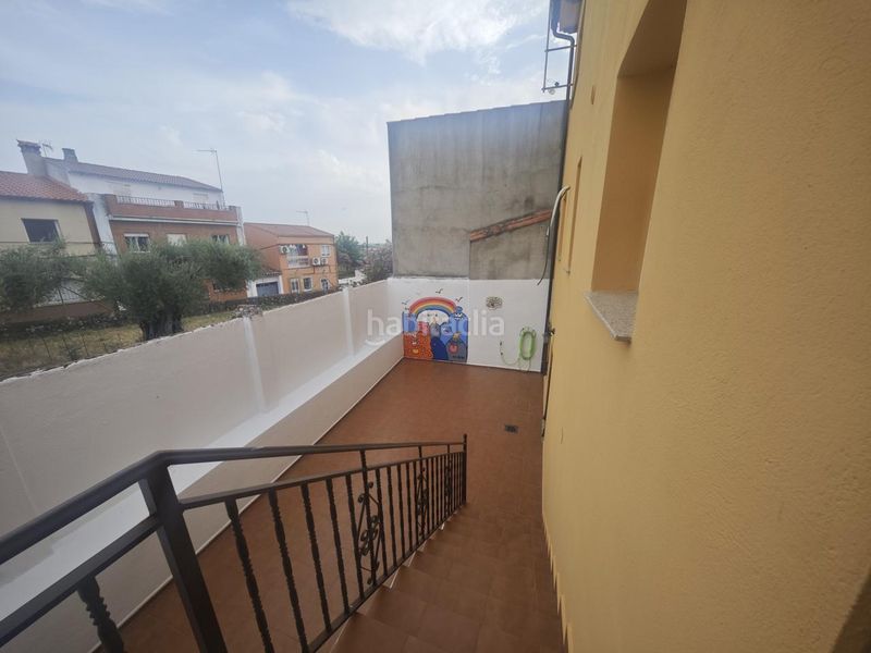 Foto f08790a4-58d3-44b5-8f68-18d4de88e4cf. Casa amb aparcament a Valdeobispo