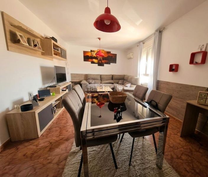 Foto ca3e784d-e050-4a24-bcff-ccb9631f89e4. Casa amb aparcament a Zona Norte - Hospital - Urbanizaciones Plasencia
