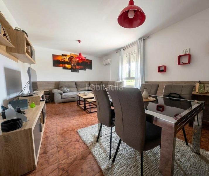 Foto d018fe95-f5f9-4135-9261-e972820ae717. Casa amb aparcament a Zona Norte - Hospital - Urbanizaciones Plasencia