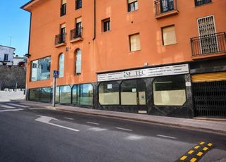 Local Comercial  Manuel bermejo