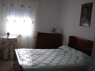 Masia  Travesía balcón. Encantadora casa de pueblo con bodega, patio y buhardilla en ple