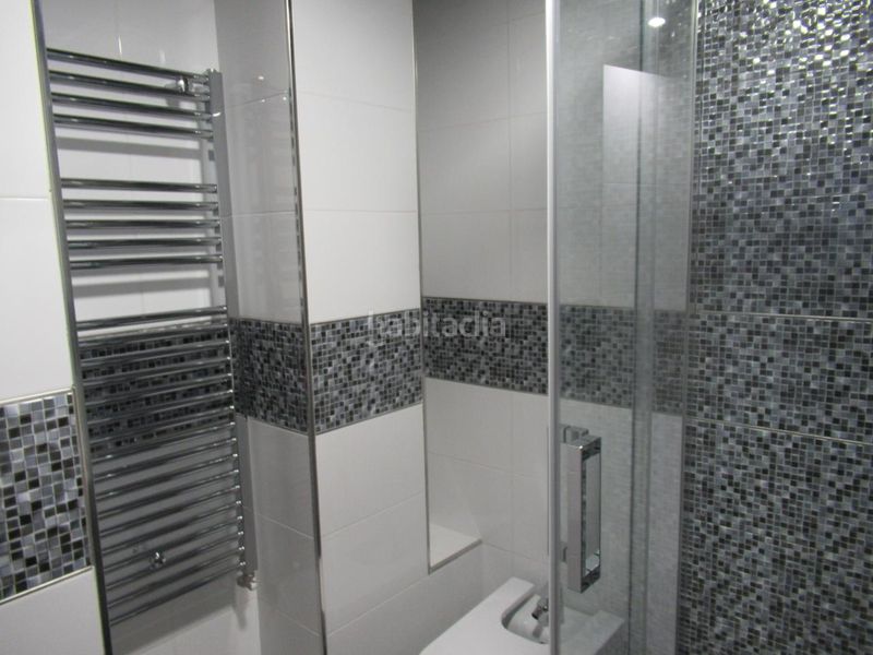 Foto f02e5a59-e6f8-4561-a37d-ec7a3f8cfe73. Appartamento con parcheggio in Centro Ciudad Plasencia