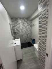 Rent Flat  Avenida de la vera. Piso en alquiler para funcionarios  reformado hace dos años
