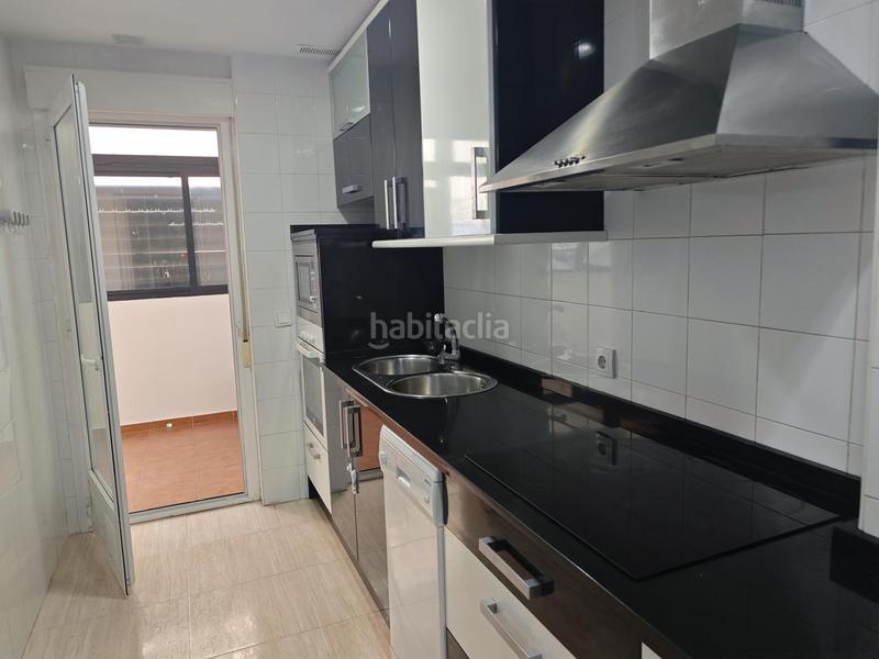 Foto 0afc004d-c3dc-4fda-9cb1-0f8bdc345faf. Rez-de-chaussée avec parking dans Zona Sur - Av. De España - San Miguel Plasencia