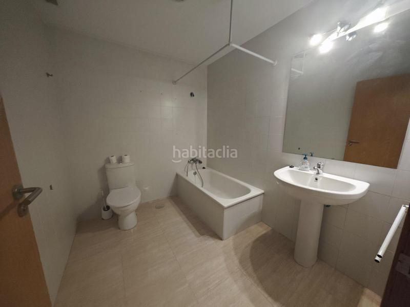 Foto c4d34b21-a921-4e96-bdcd-bf23b624a1e3. Rez-de-chaussée avec parking dans Zona Sur - Av. De España - San Miguel Plasencia