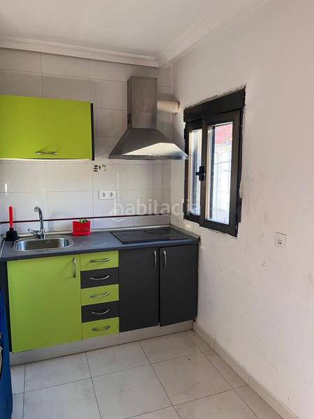 Foto 1024ca01-c8c6-43b7-8d58-6af411f3b57c. Casa in Miralvalle - Av. Virgen del Puerto - La Data Plasencia