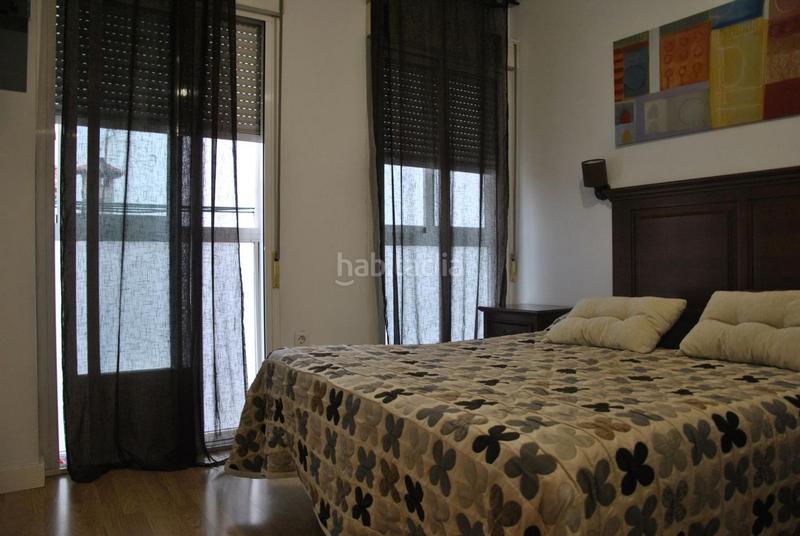 Foto 1eeda2fc-406e-42da-8b32-24437e3a2ed3. Casa amb aparcament a Miralvalle - Av. Virgen del Puerto - La Data Plasencia