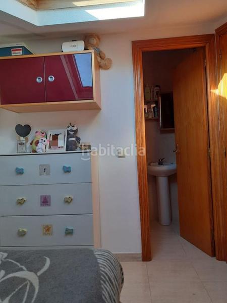 Foto 50123ab8-0d27-4092-b937-f65e54c21bef. Casa amb aparcament a Miralvalle - Av. Virgen del Puerto - La Data Plasencia