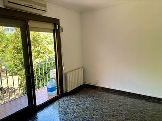 Affitto Appartamento  Carrer de francesc moragas. Piso en alquiler en el centro de l´hospitalet