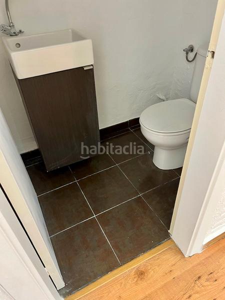 Foto 0e9f2a25-0943-4c00-a604-44df56ffcb2e. Location local commercial dans carrer de laforja 44 dans Barcelona