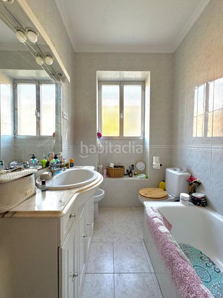 Foto c873df22-a495-4577-a7b7-d00b9c182fdf. Piso en Carranque - Haza Cuevas Málaga