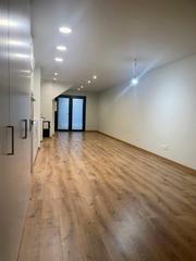 Location Loft à Centre. Loft reformat a estrenar al centre de vic, amb espais diàfans i