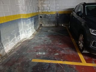 Parking voiture  Carrer de l'arquebisbe alemany