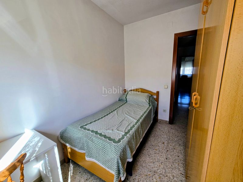 Foto 071e9fff-f283-4798-8bed-f55f9fb8c7d4. Casa adossada amb xemeneia calefacció aparcament a Manlleu