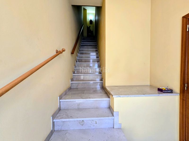 Foto b93817a4-e858-41ee-a2ba-e5615b98205c. Casa adossada amb xemeneia calefacció aparcament a Manlleu