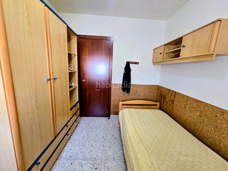 Foto ee930c18-e85c-424e-bfba-eb7a1c1d3bd3. Casa adossada amb xemeneia calefacció aparcament a Manlleu
