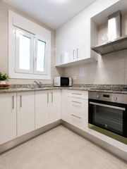Flat  Carrer mossèn lluís romeu. Pis lluminós de 3 habitacions a vic, a punt per entrar-hi a viur