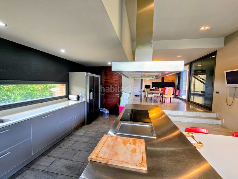Foto 44a75b40-2749-43e9-aedb-0f61eb084146. Xalet amb xemeneia calefacció aparcament piscina a Seva