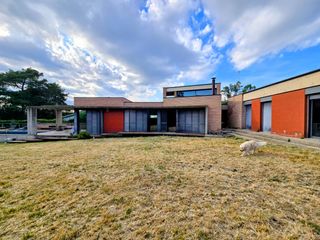 Xalet a Seva. Exclusiva casa d'arquitectura contempor�nia amb piscina en una d