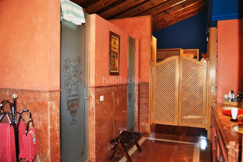 Foto 1f4fc41e-5617-4976-9af2-40eae3d866cf. Chalet in nueva 6 in Casco Antiguo Marbella