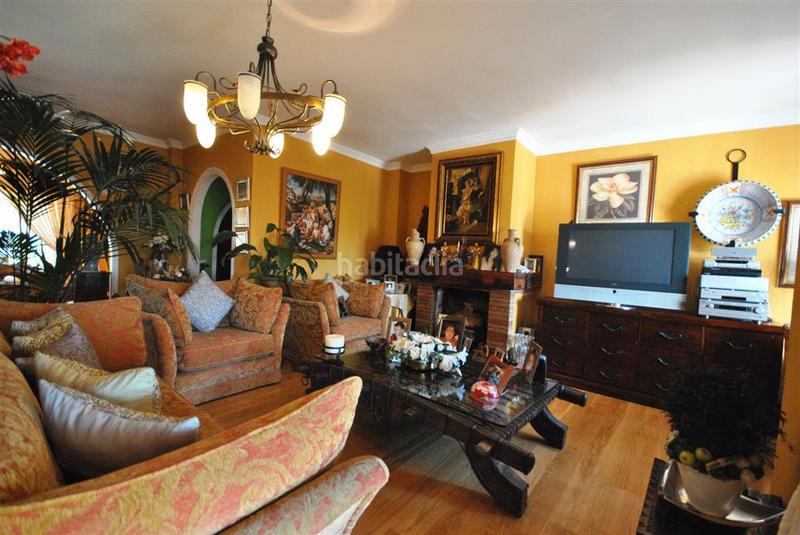 Foto 328c156b-0b74-4f00-b71f-1194e4c3f1fd. Chalet in nueva 6 in Casco Antiguo Marbella