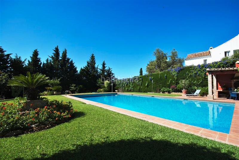 Foto 543b5c64-99e8-42dd-8ee5-0e10745c378d. Chalet in nueva 6 in Casco Antiguo Marbella