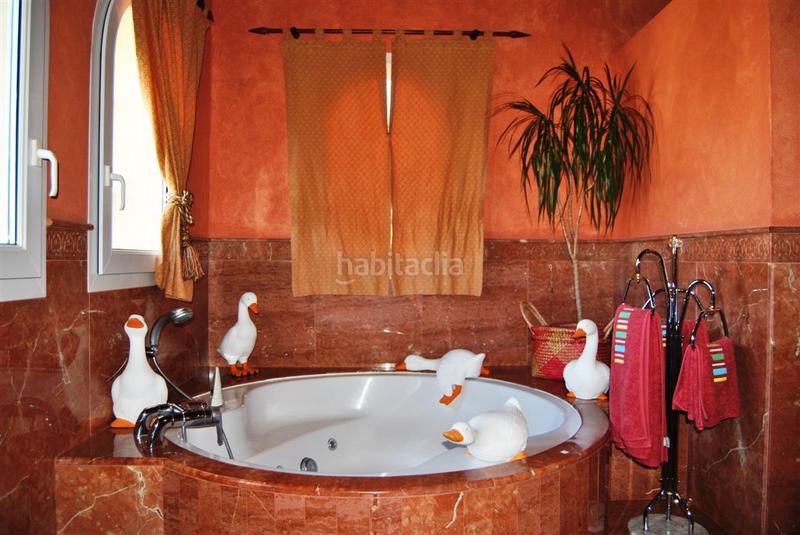 Foto 96113c5f-2746-46df-a8f3-1583e6c53705. Chalet in nueva 6 in Casco Antiguo Marbella