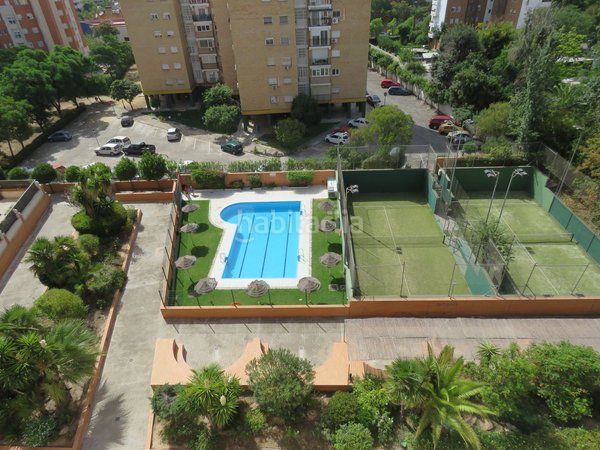 Foto c6fad4cd-a968-472e-be84-31654a8faf2a. Pis amb aparcament piscina a Bami - La Estrella Sevilla