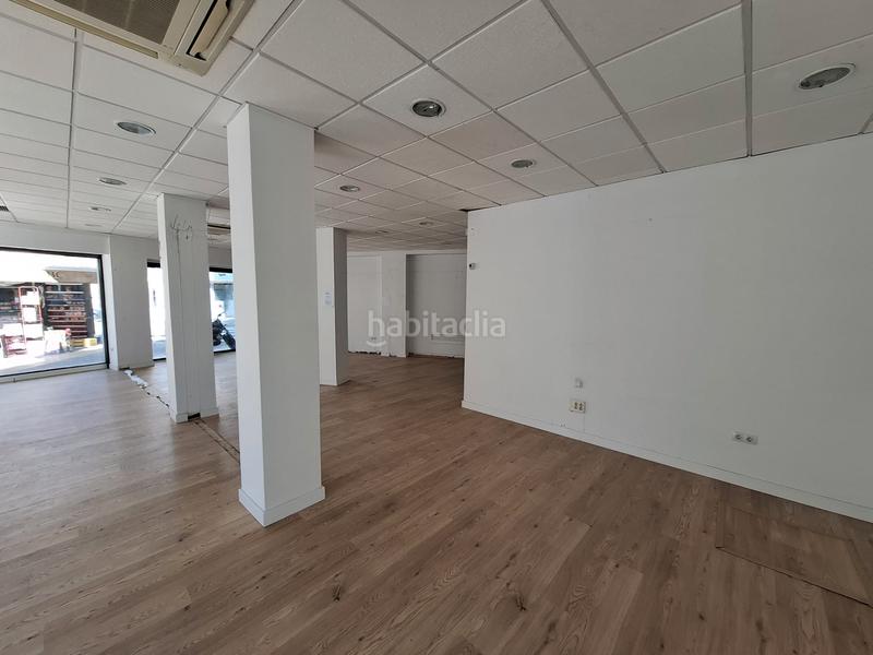 Foto 843c3443-c1ff-4a5b-8b3e-250bef49735e. Alquiler local comercial impresionante local en alquiler en triana en Sevilla