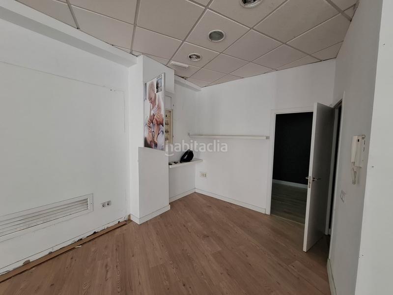 Foto 0aa5db06-c36a-4f41-bca3-f627a8f517db. Lloguer local comercial a Triana Casco Antiguo Sevilla