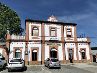 Casa adossada a Jabugo. Magnifica casa_edificio en venta en jabugo- repilado  para refor