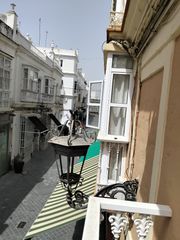 Casa adosada en Centro Ciudad. Bonita casa en san fernando - cadiz a reformar