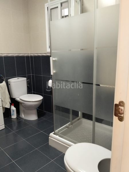 Foto 4dde7f47-7c70-4747-8d56-c2ed1d689bc0. Casa adossada a Centro Ciudad San Fernando