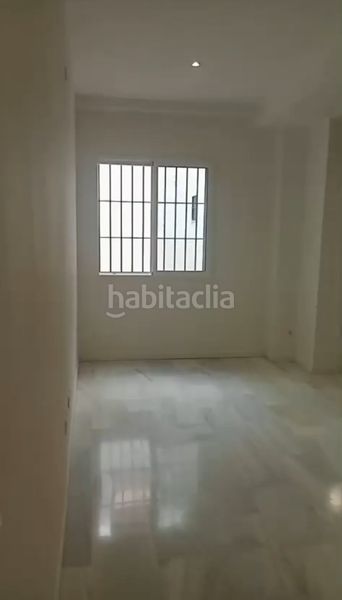 Foto 1c38bfc4-38e7-4bd6-95f3-a0d3c38496d5. Apartament amb aparcament a San Bartolomé Sevilla