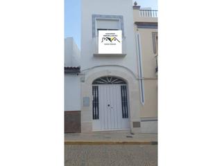 Casa  Águilas. Magnifica casa en venta en fuentes de andalucía