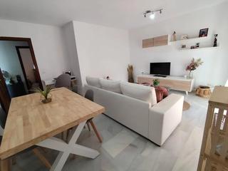 Piso  Calle alejo carpentier. ¡oportunidad! piso luminoso en venta en estepona – excelente ubi