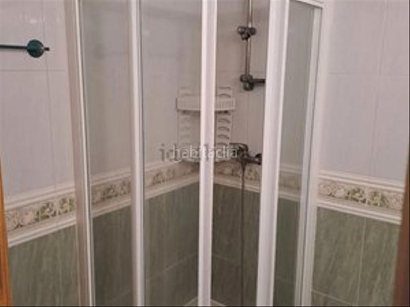 Foto c4501853-7f90-45c8-babf-445bf97a8e5f. Dúplex ? ático dúplex en venta – terraza, solárium y cerca de la playa en Fuengirola