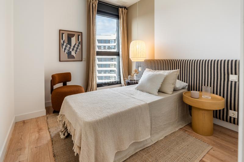 Foto 8fcc78c4-2d1c-416c-b2e9-32dda0eaeac3. Àtic amb calefacció aparcament piscina a Martiricos - La Roca - La Rosaleda Málaga