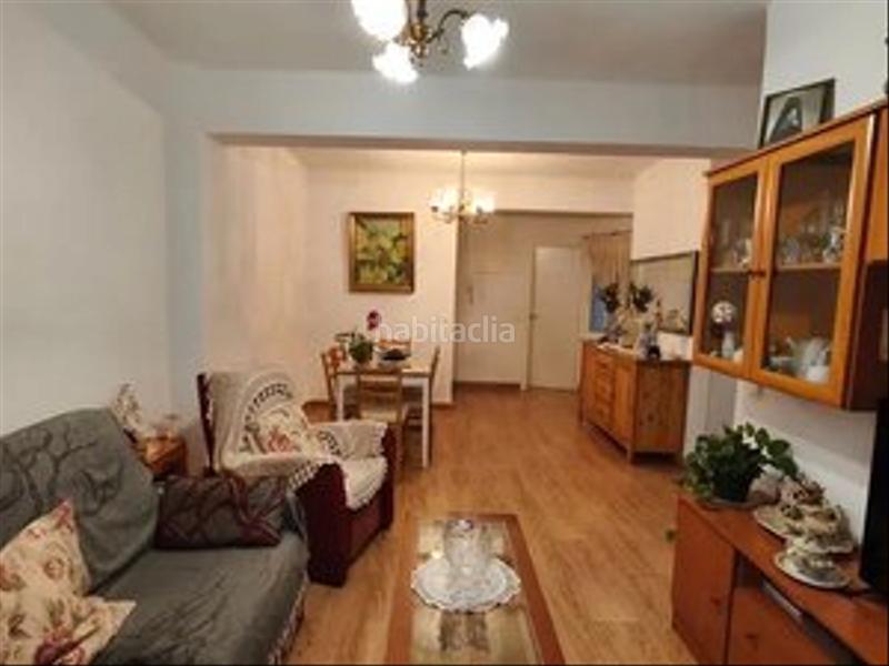 Foto d8d8971b-57fb-49a1-a178-a63d660be111. Piso  en venta en el centro histórico – totalmente reformado y amueblado en Málaga