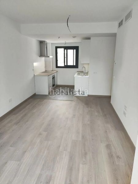 Foto e9ec75ec-c876-420c-af47-3f122e8f8ec0. Rent flat in Parque Ayala - Jardín de la Abadía - Huelín Málaga