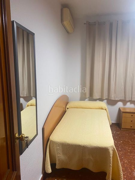 Foto a2afccc7-6824-4580-996c-377ef699ac1a. Lloguer pis a El Consul - Ciudad Universitaria - El Romeral Málaga