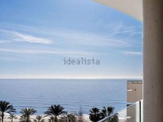 Pis a Las Gaviotas - Carvajal. Piso de lujo, "oportunidad en fuengirola con piscina y garaje in